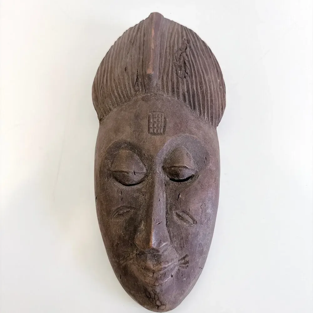 HAND-CARVED AFRICAN WOODEN BAULE PORTRAIT MASK WALL HANGING MBLO COTE D'IVOIRE